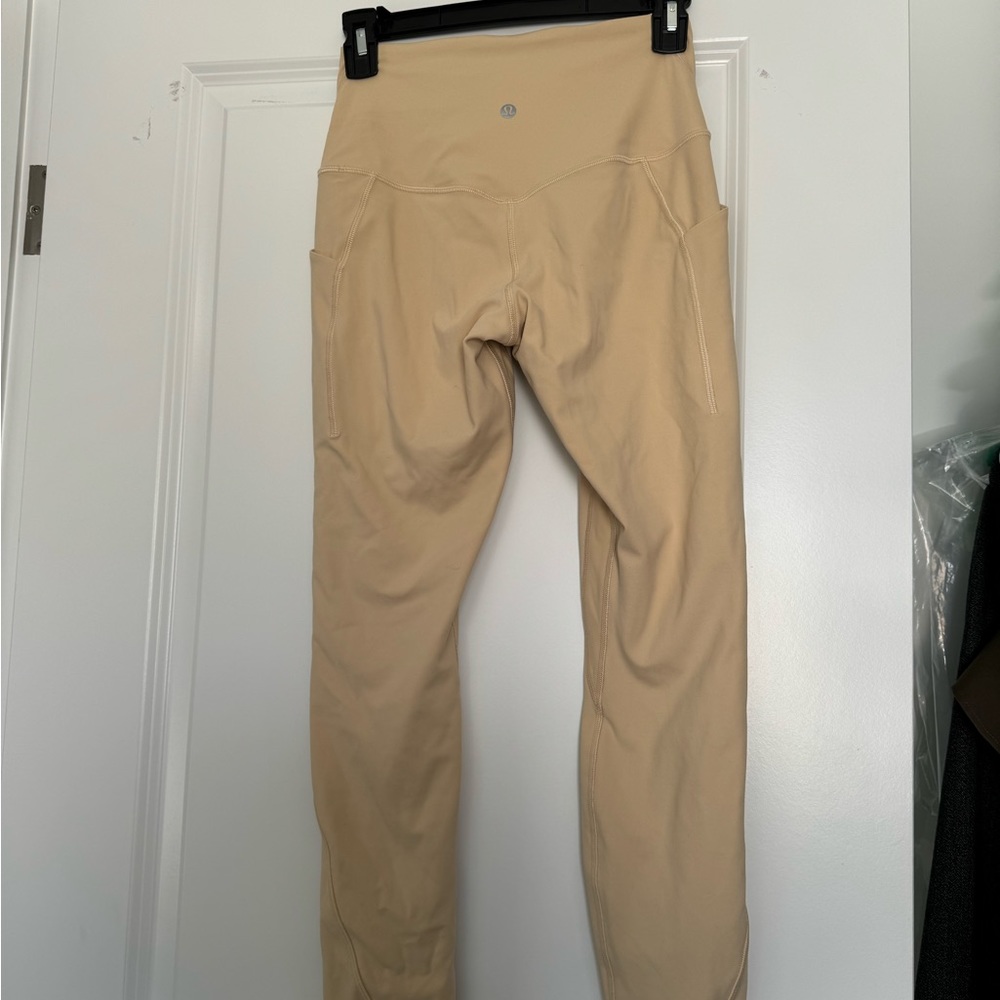 Lululemon align leggings with pockets 25"